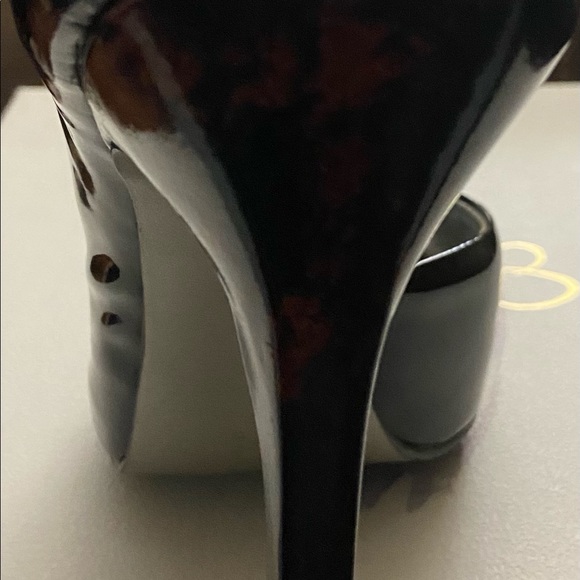 Jessica Simpson Shoes - Picture 4 of 8